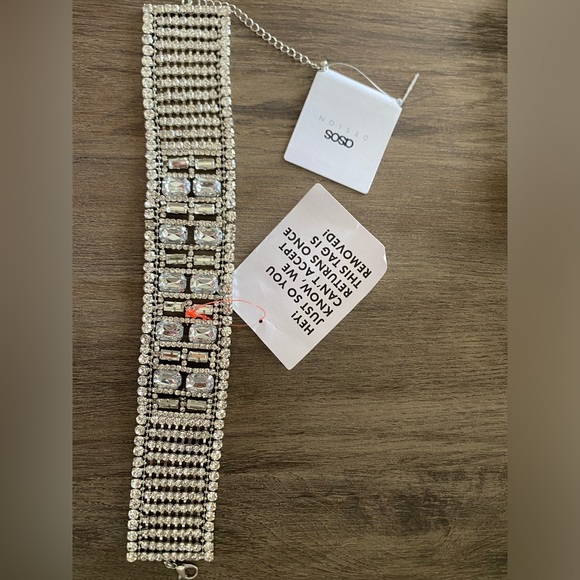 ASOS Design limited edition choker necklace - Picture 6 of 7
